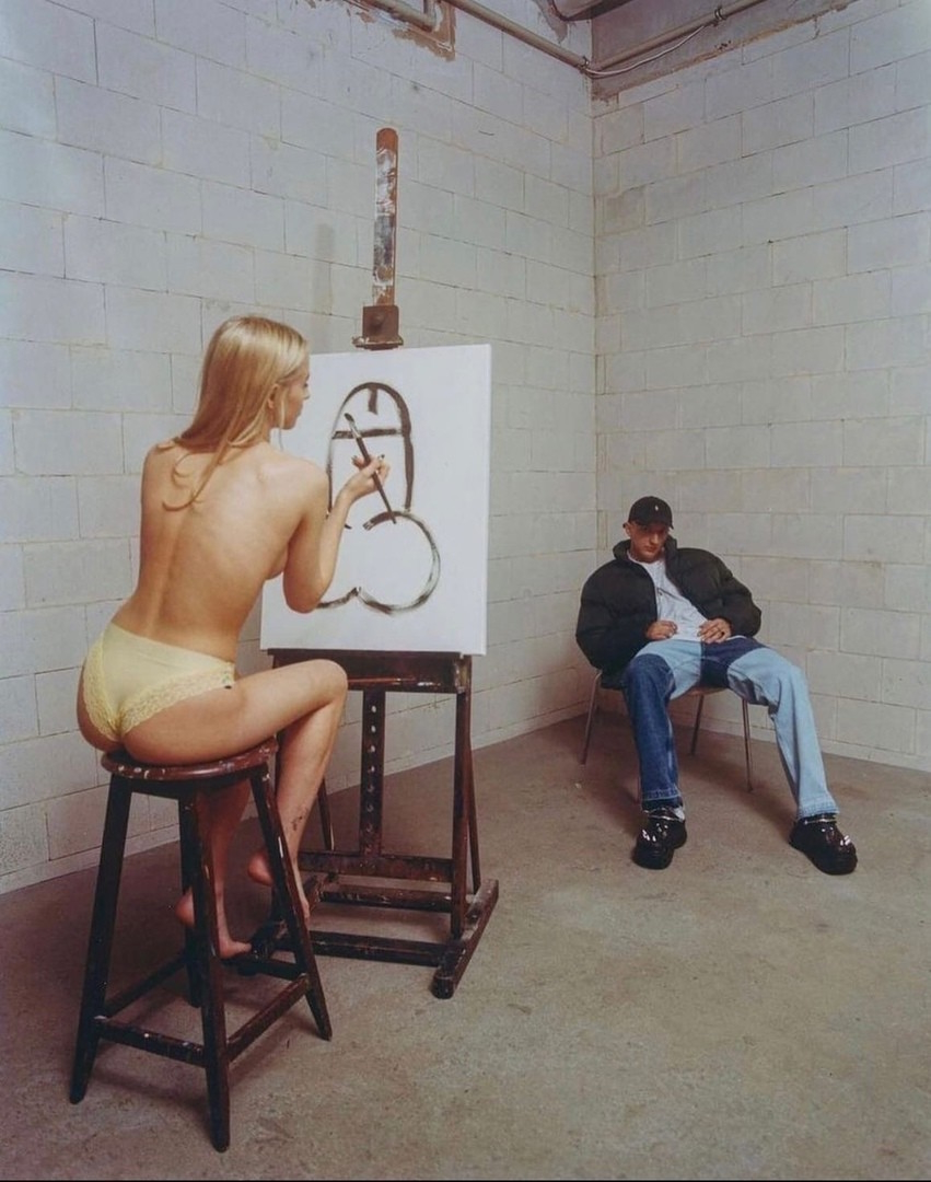 ����������