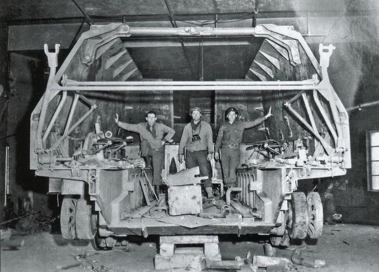 ����������