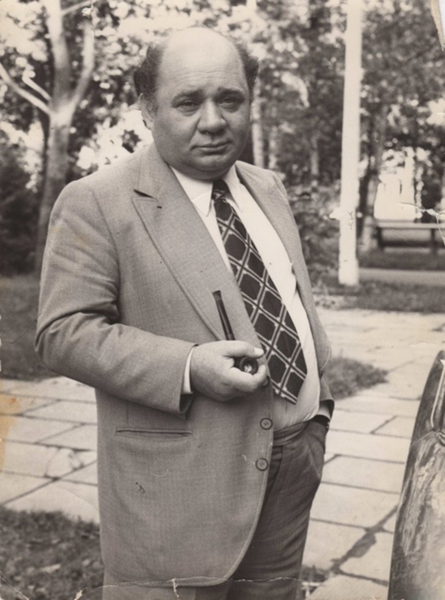 ����������