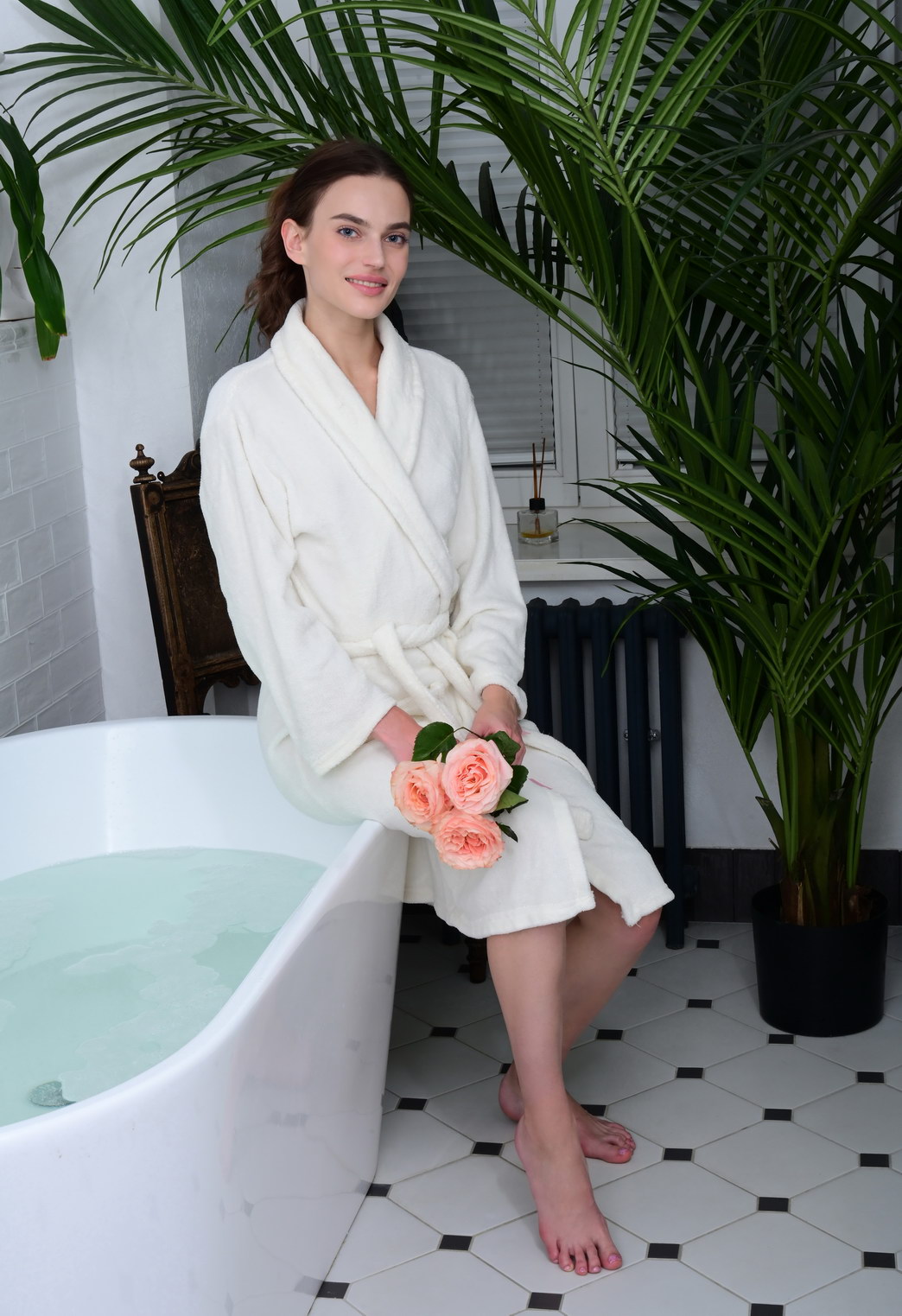 ����������