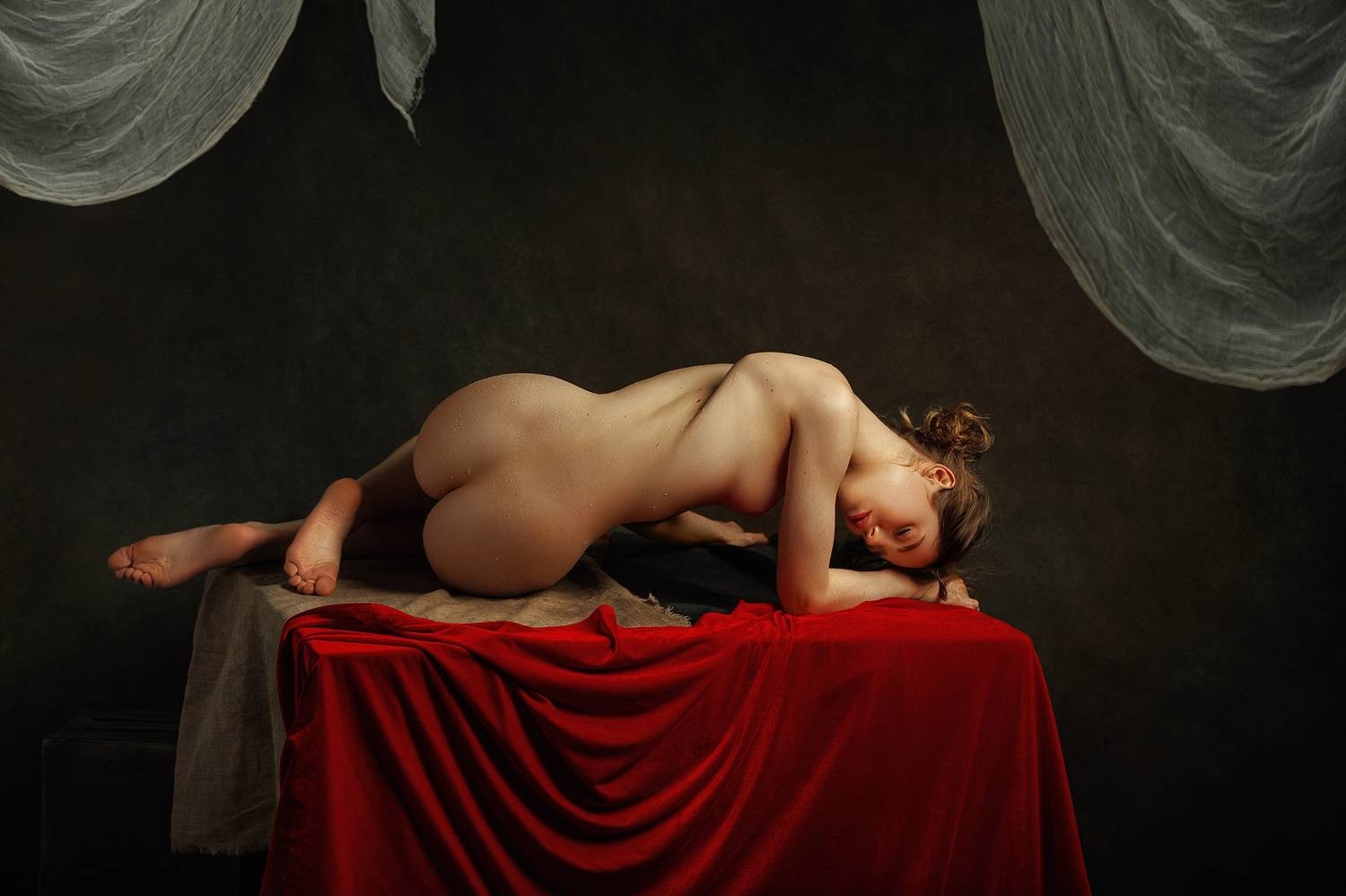 ����������