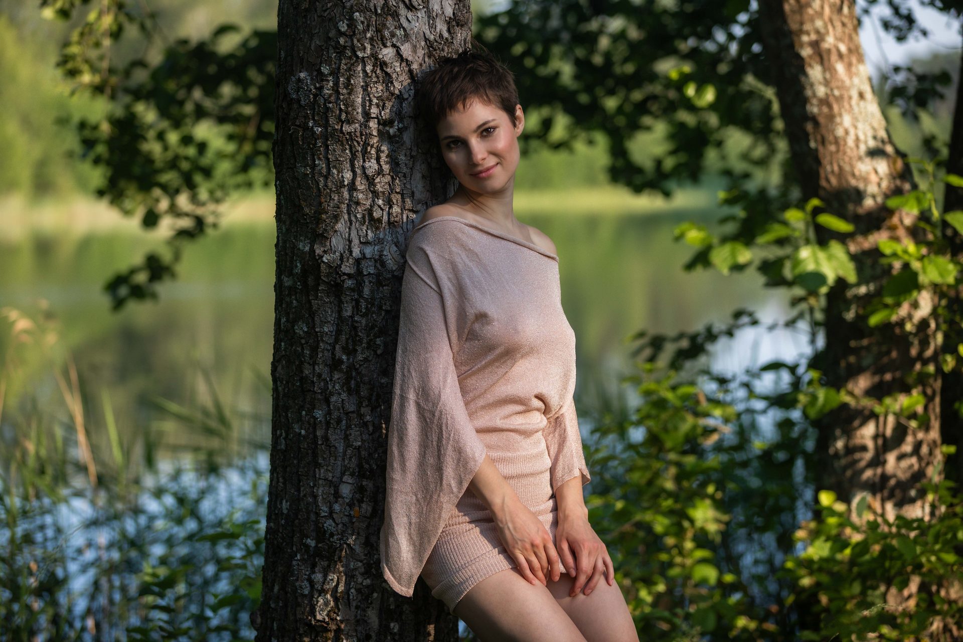 ����������