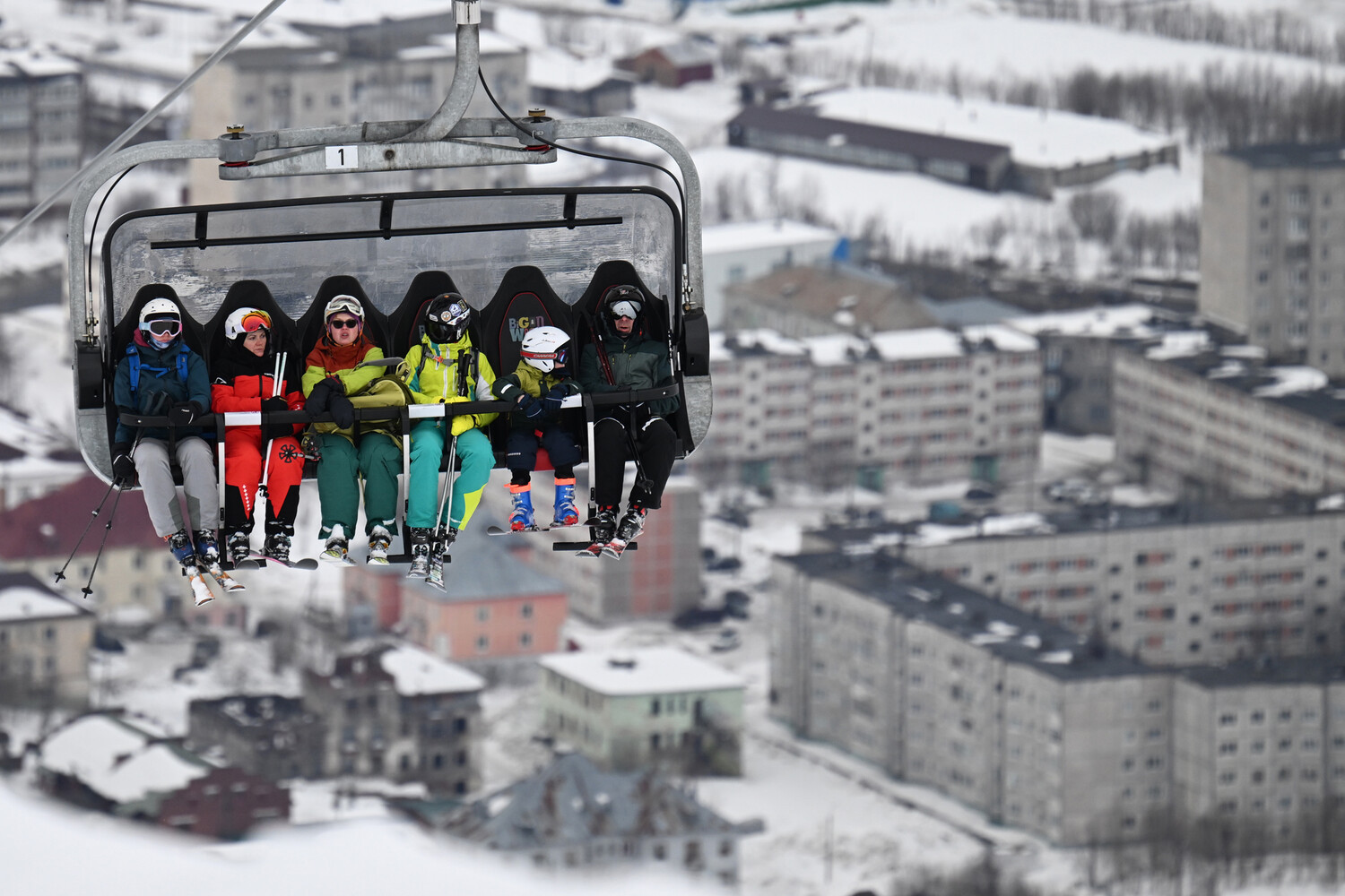 ����������